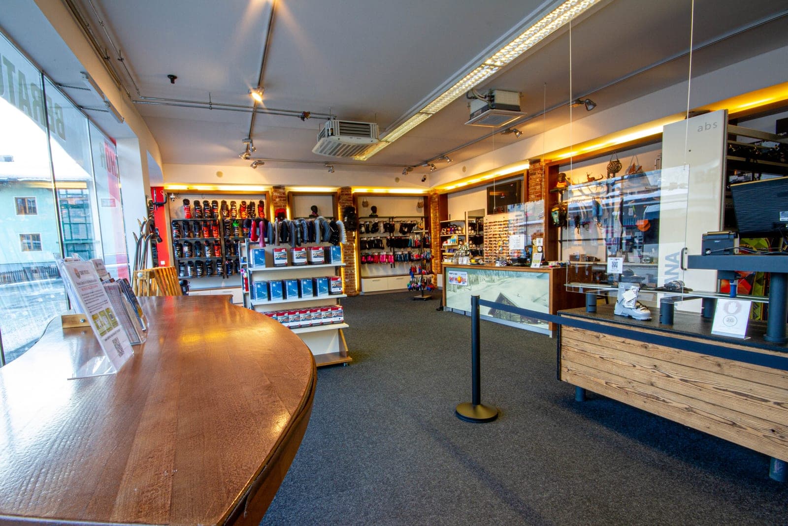 Verkaufsraum im Shop Zell am See